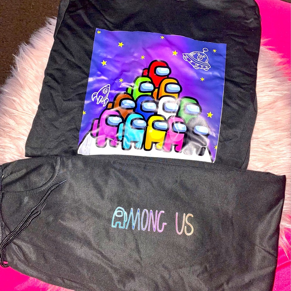 NWOT Among Us Printed Sweatsuit